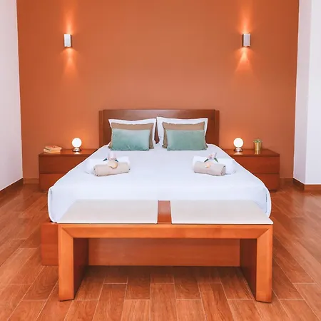 Charming With Private Pool *