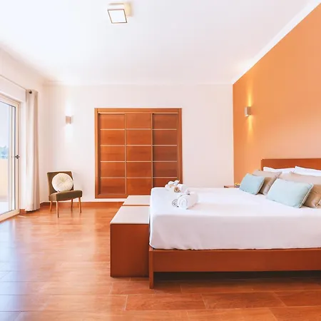 Vila Villa In Albufeira Near Sea Beach *